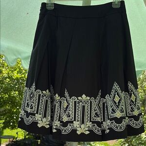 White House Black Market Black lined Skirt with geometric design